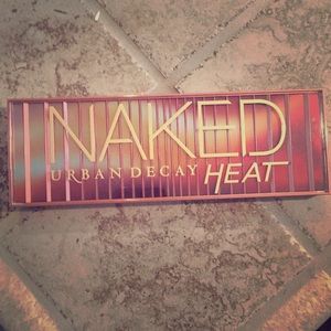 Urban Decay Heat Pallet